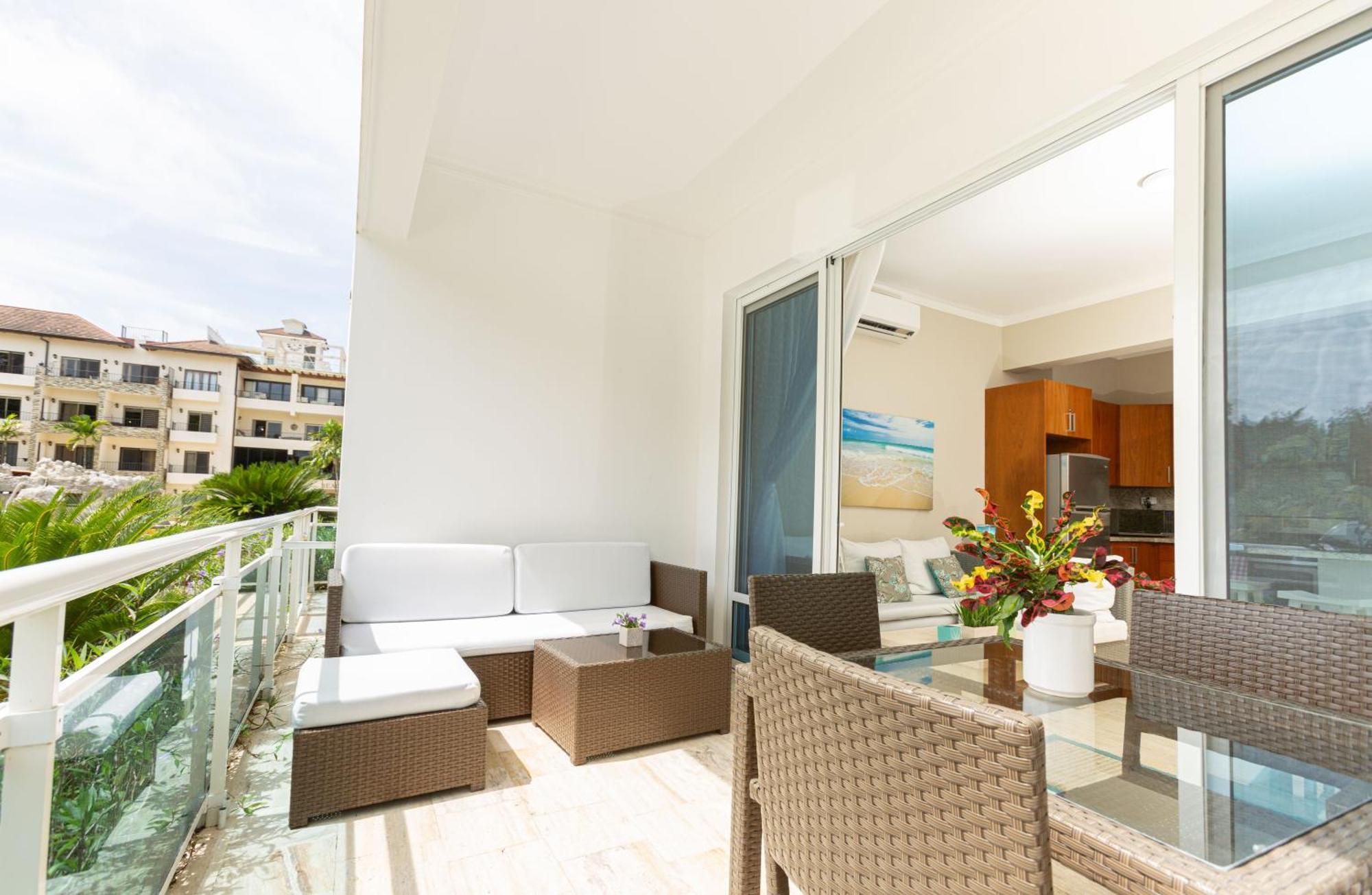 Suites At Grand Laguna Beach By Calisto Stays Sosúa エクステリア 写真