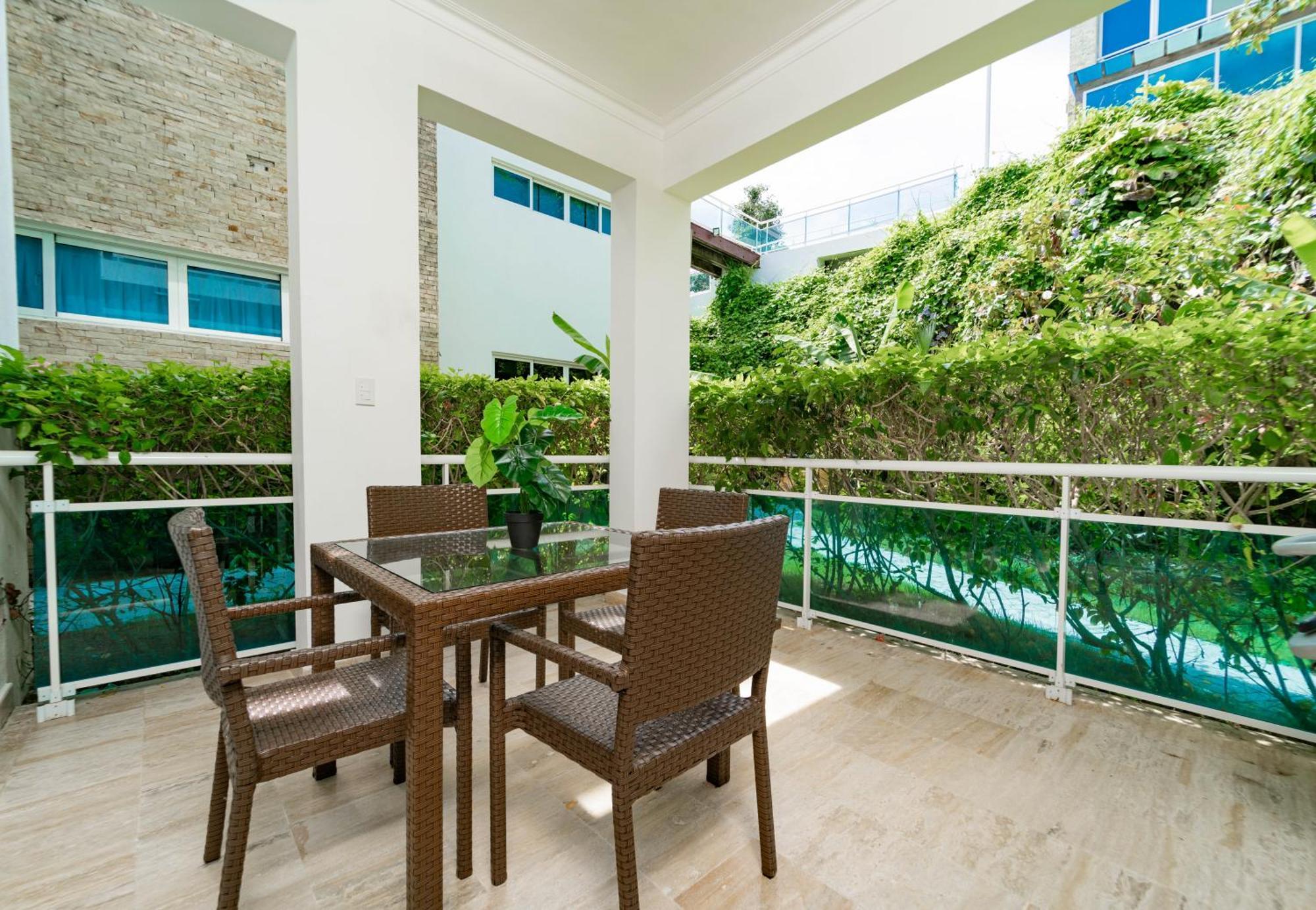 Suites At Grand Laguna Beach By Calisto Stays Sosúa エクステリア 写真